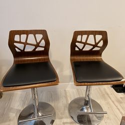 Set of 2 Designer Walnut & Black Leather Bar Stools