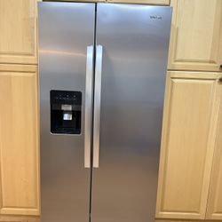 Whirlpool Refrigerator 