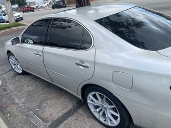 2004 Lexus ES 330