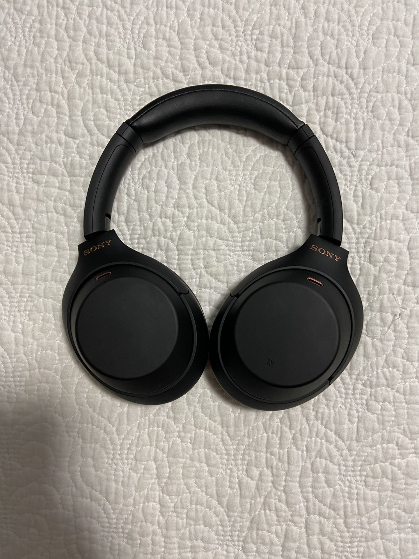 Sony  WH-1000XM4 Noise Cancelling Headphones