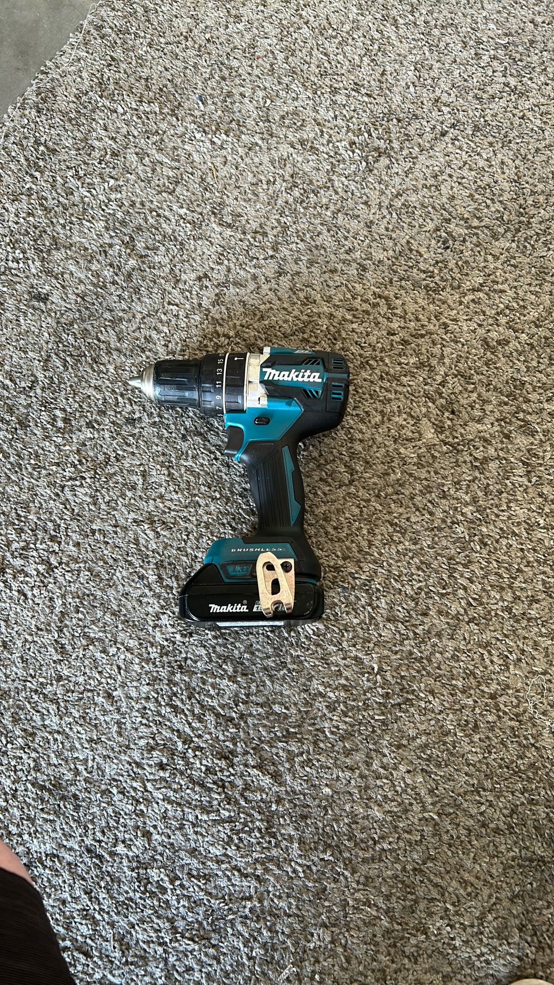 Makita XPH12 Drill With 18v Lithium Battery