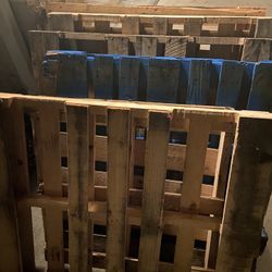 FREE  Pallets Downers Grove