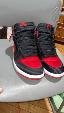 Men Size 9 Satin Bred Jordan 1 