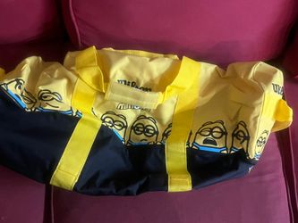 Brand New Minions Coaching Bag