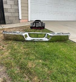 Toyota tundra 2007-2013 rear bumper