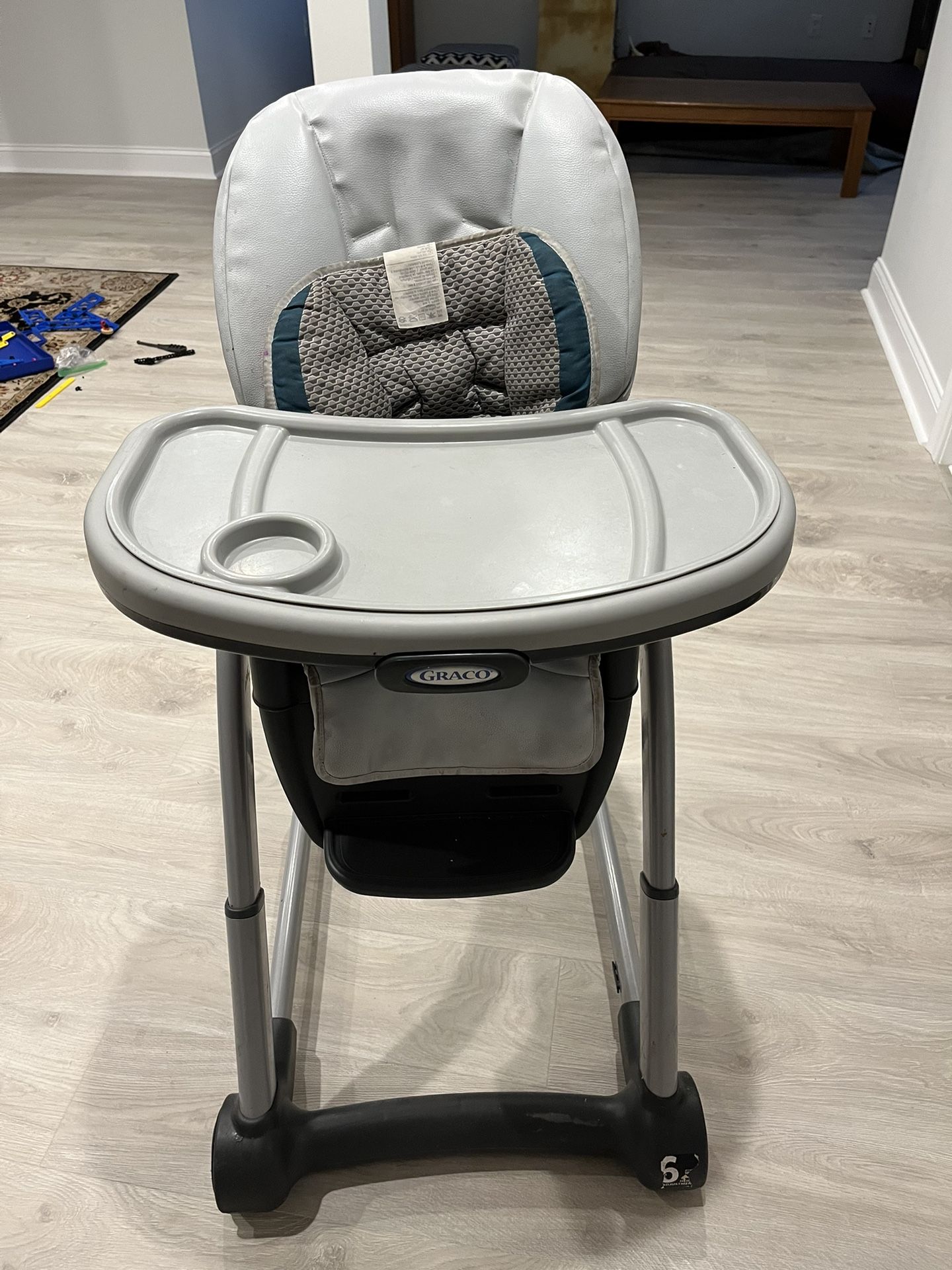 Graco 6 In 1 High chair