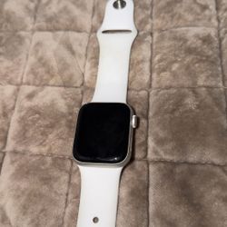 Apple watch SE (2nd generation) 