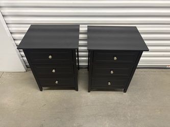 Black night stands