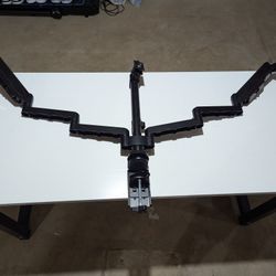 Triple Monitor Mount