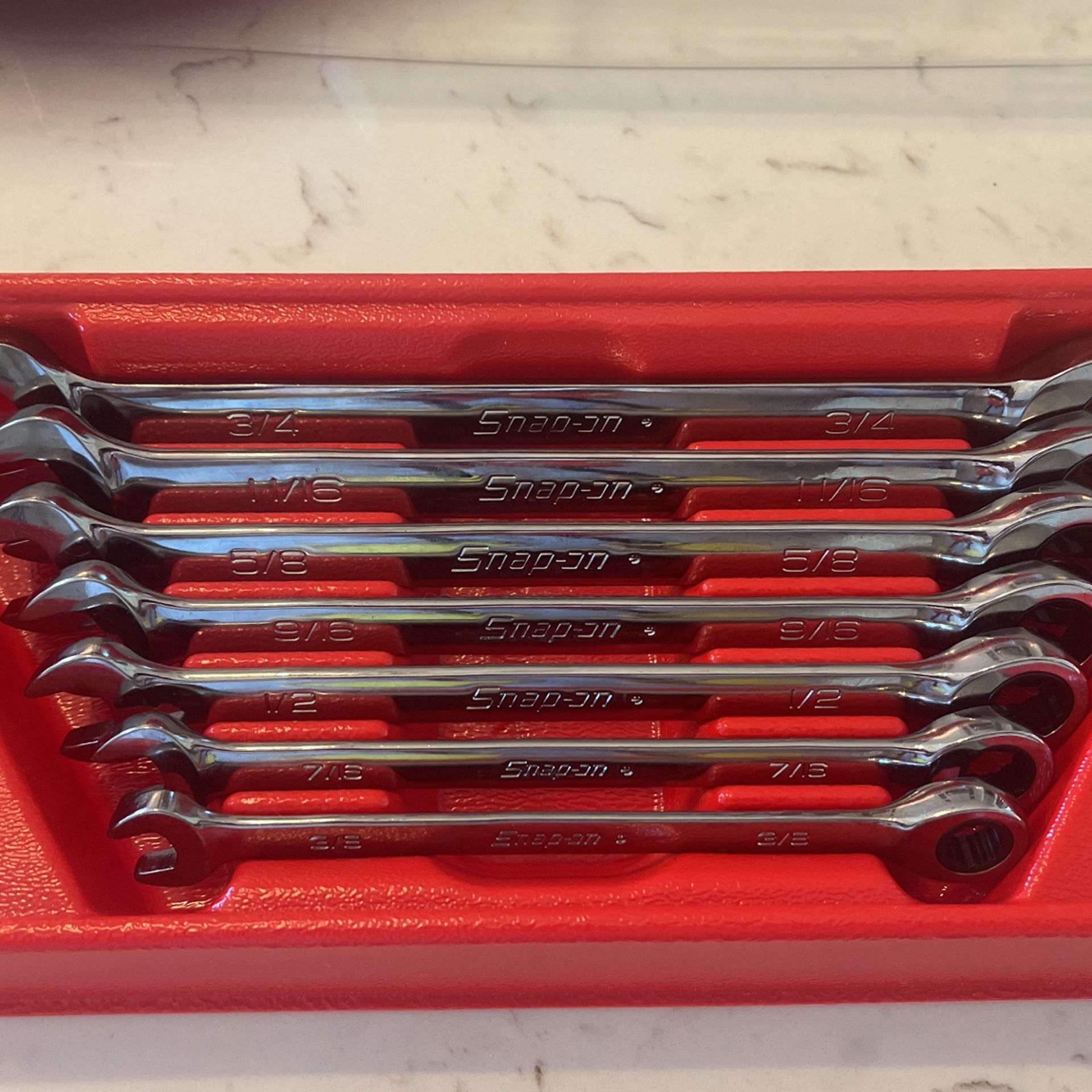 Snap on Tools New 7pc SAE 0° Non-Reversing Ratcheting Combo Wrench Set SOXR707A
