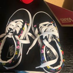 Old School floral, black, and white and pink