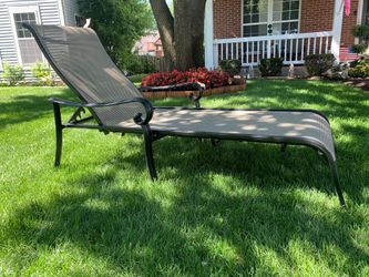 BRAND NEW Casual Classics Fully Reclining Chaise Lounge Recliner Lounger Pool Chair 