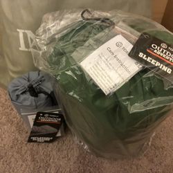 Torelli Outdoor Adventure Sleeping Bag Green + Inflatable Sleeping Pad Gray Set 