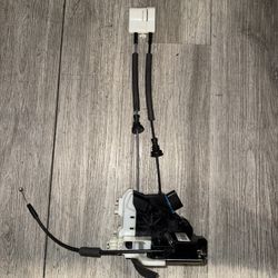 2011-2016 Hyundai Elantra Sedan Front Passenger Door Lock Actuator 81320-3X010