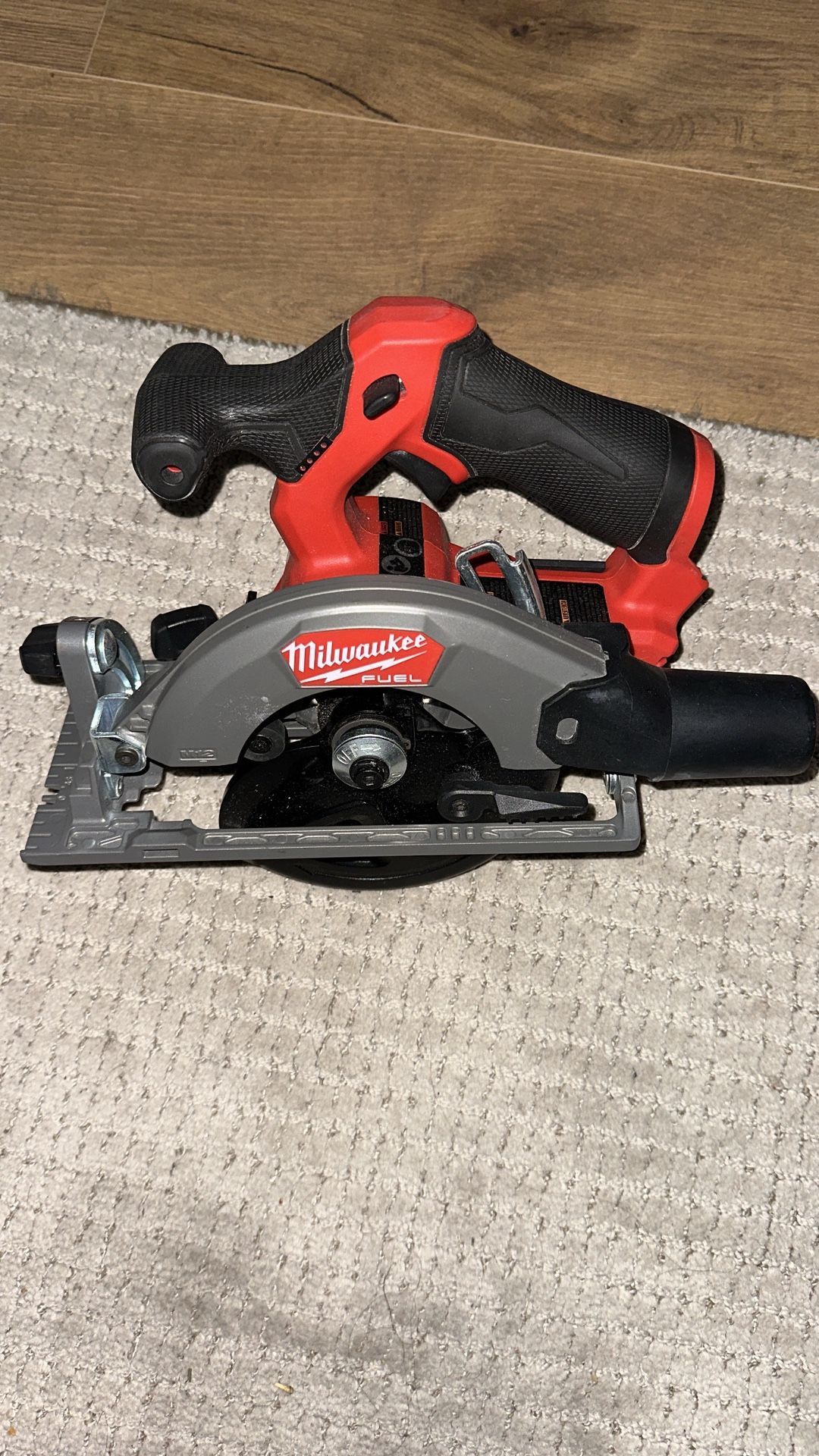 Brand new M12 Compact Circular