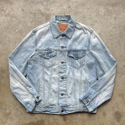 Levi’s Denim Light Washed Jacket Women’s 