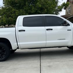 2017 Toyota Tundra