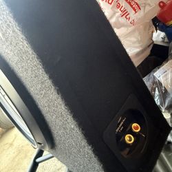 10in Subwoofer N Amplified Tacoma