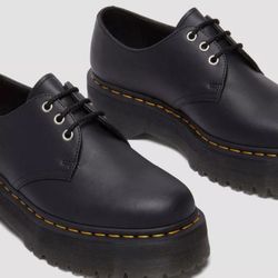 Mary Jane Docs:: US Women’s Size 9