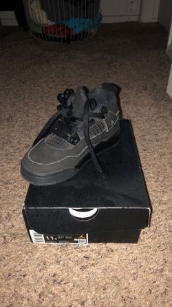 Jordan 4 retro black size 11