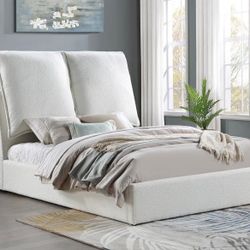 WHITE BOUCLE FABRIC QUEEN SIZE PLATFORM BED FRAME