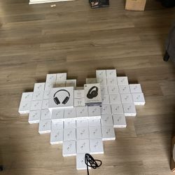 Apple AirPods Pro’s “ Cases “