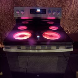 Estufa GE Stainless Steel 4 Quemadores Electrica 