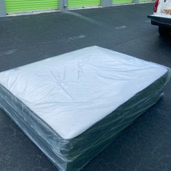 NEW QUEEN REGULAR SET MATTRESS AND BOX SPRING-2pcs 