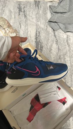 Nike Kyrie Low 5 Dark Marina Blue/Pinksicle