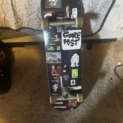 Skateboard 