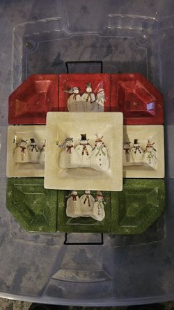 SAKURA SNOWMATES PLATE SET