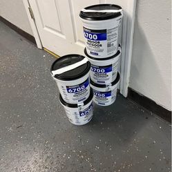 ROBERTS 6700-1 1 Gallon Indoor/Outdoor Carpet/Artificial Turf Adhesive $18 Each 