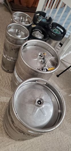 Brewing kegs