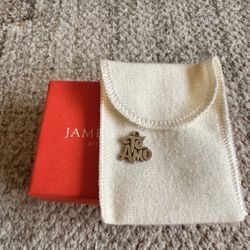 James Avery 