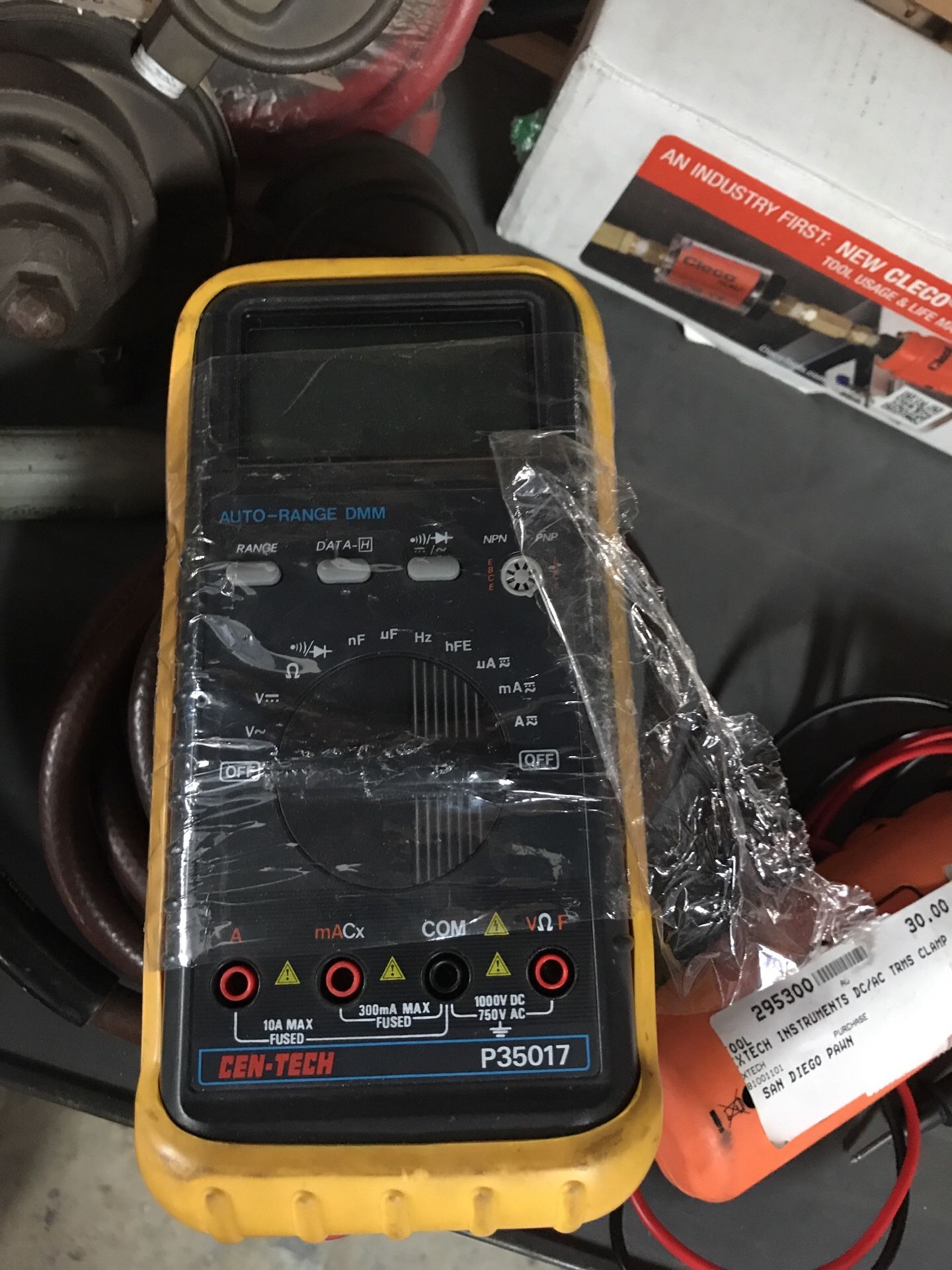 Cen-tech P35017 multimeter auto-range dam