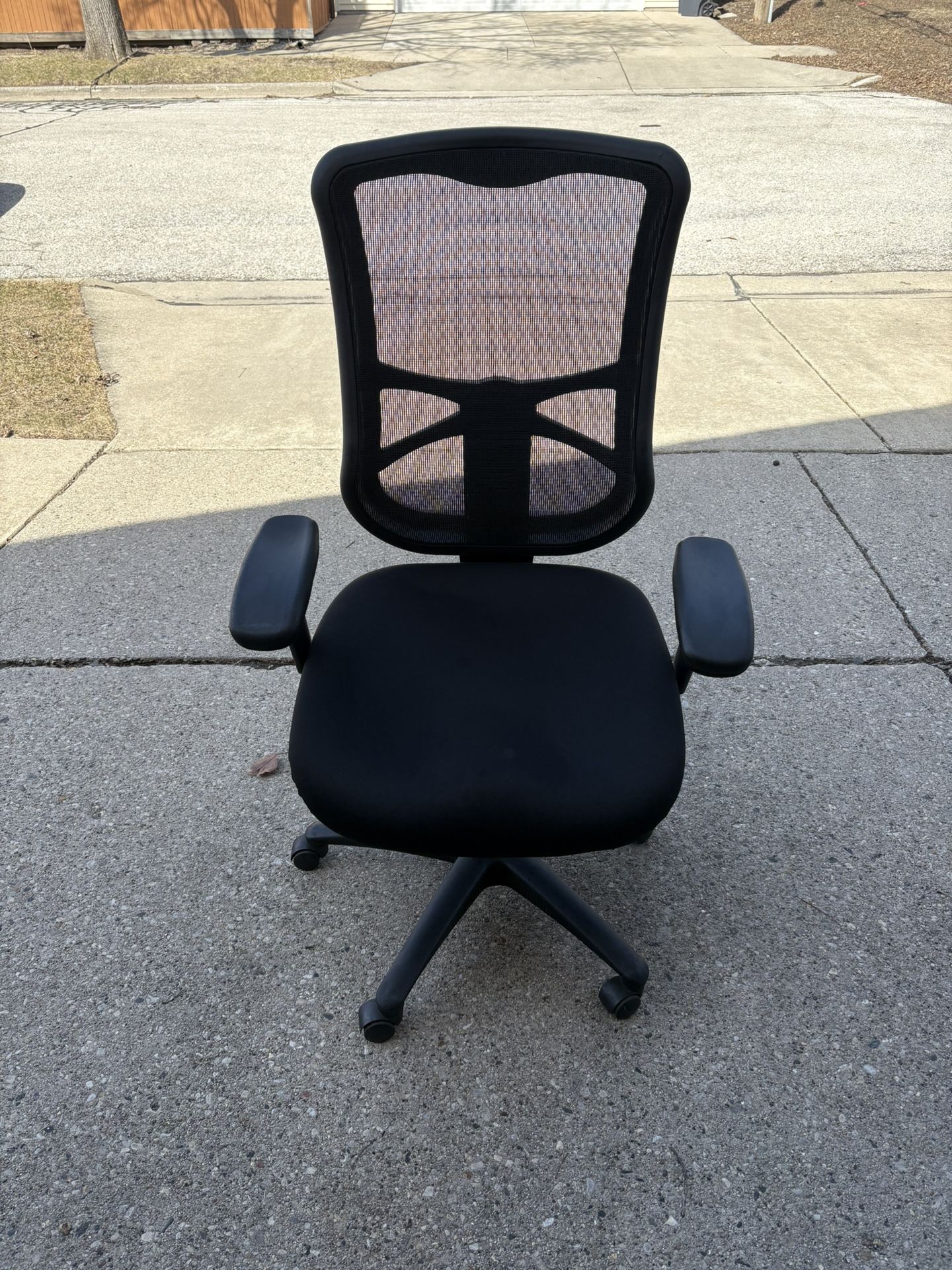 Alera Office Chair/Gaming Chair