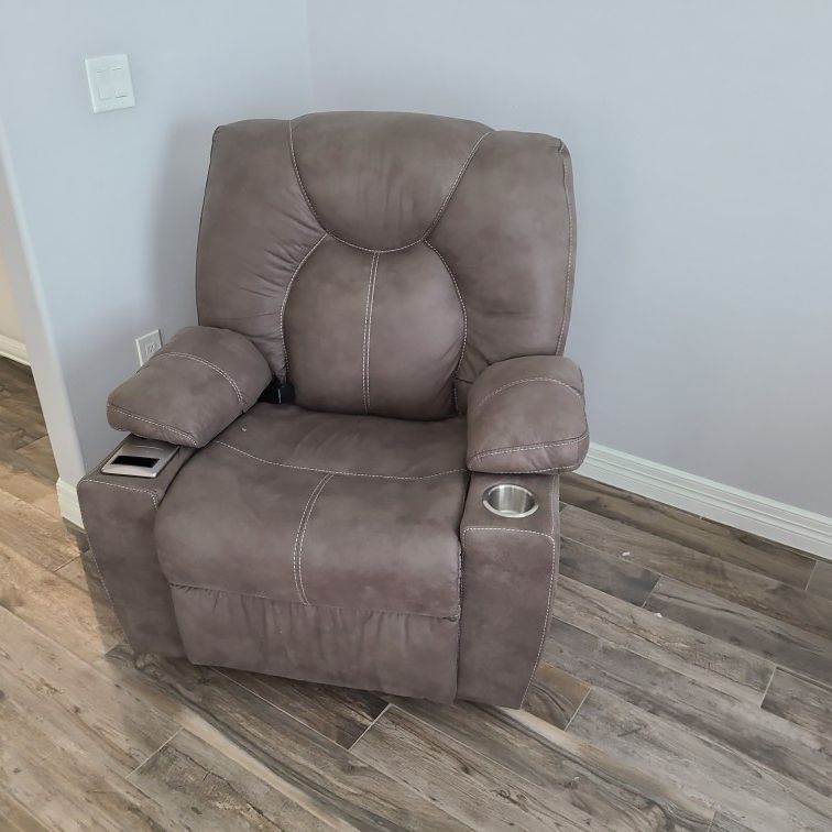 Recliner