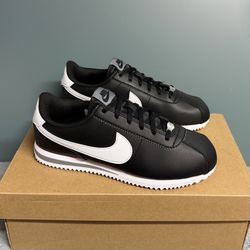 $55 Kids Nike Cortez Brand New Size 5.5Y (Women’s 7)