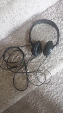 Vintage Sony DJ on the ears stereo headphones MDR-V150