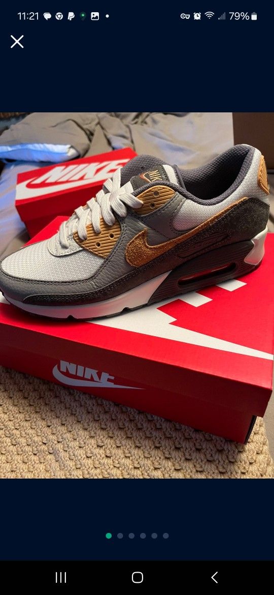 Nike AIR MAX 90 WITH PEWTER AND COPPER COLORS. Men's Size 10 BRAND NEW