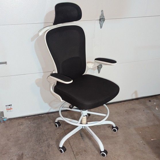Black/White Tall Office Chair with Headrest, Lumbar Support