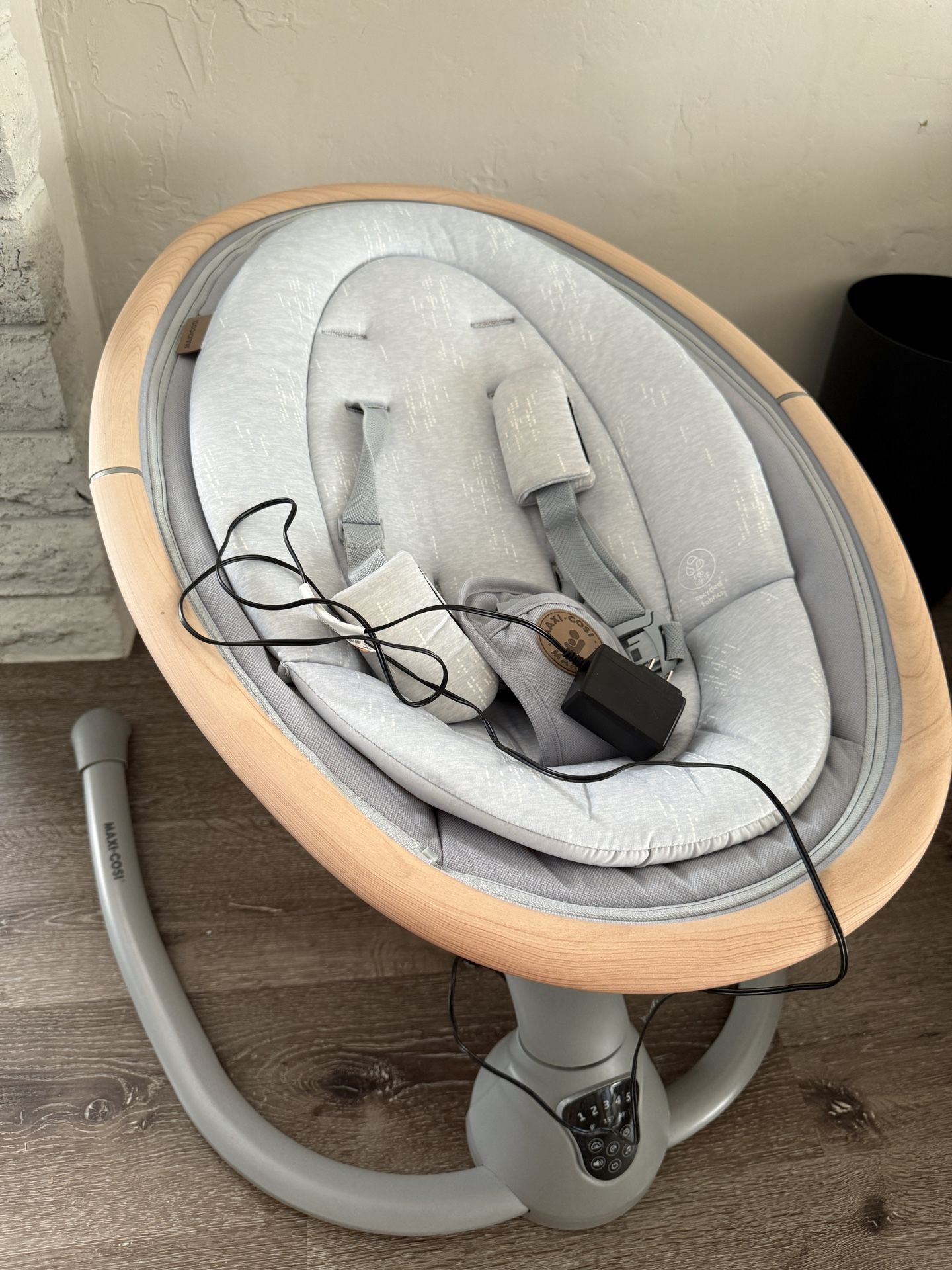Maxicosi Swing
