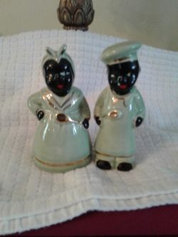 Vintage Salt And Pepper Set
