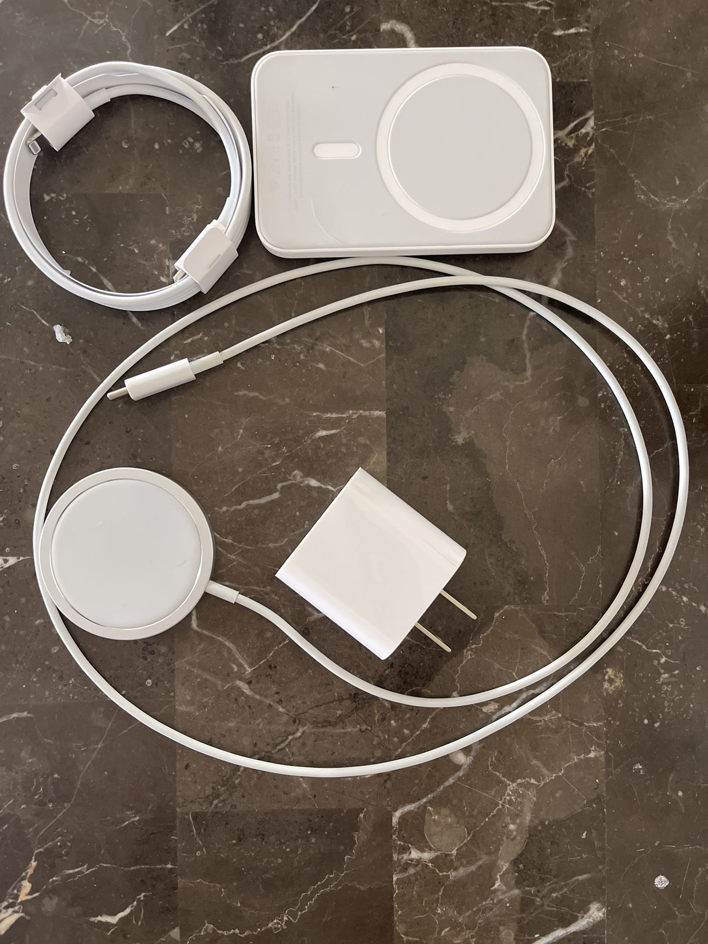 Apple Portable Charger And Apple Charging Pad , Lightning Cable And Box