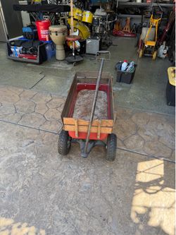 Radio flyer