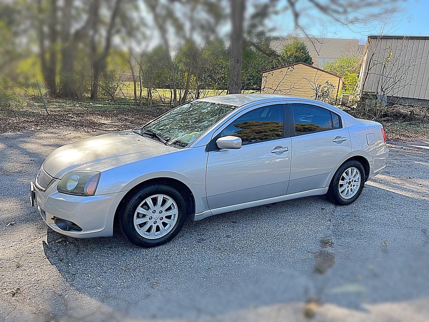 2011 Mitsubishi Galant