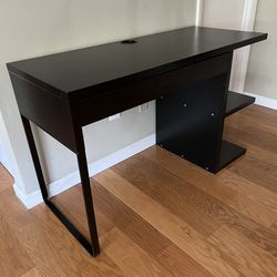 IKEA Computer Desk With Free Chair 