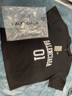 Balinciaga shirt