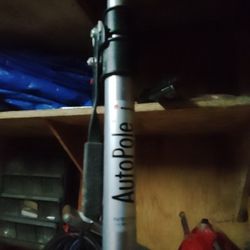 Auto pull goes up to 8 ft