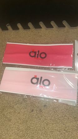 Alo Yoga Headbands – Set of 2